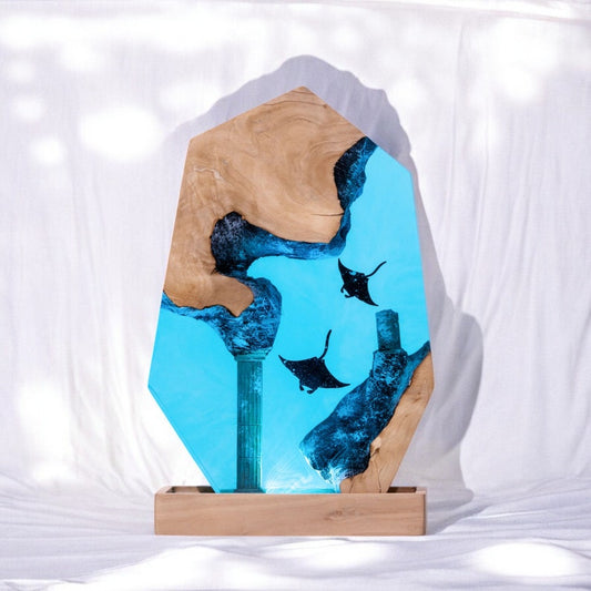 Ray Ocean Resin Epoxy Lamp