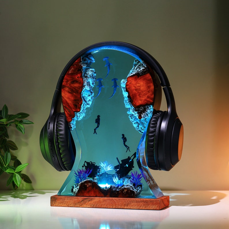 Hammerhead Shark Headphone Stand Resin Lamp