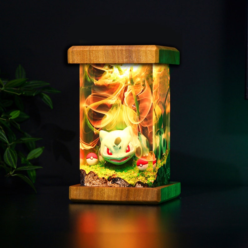 CHARIZAR Pokemon Epoxy Lamp