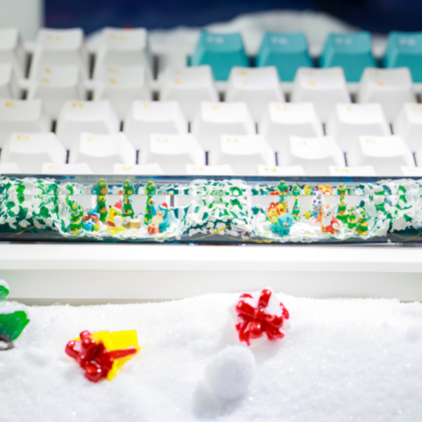 SPACEBAR POKEMON CHRISTMAS – ARTISAN KEYCAP