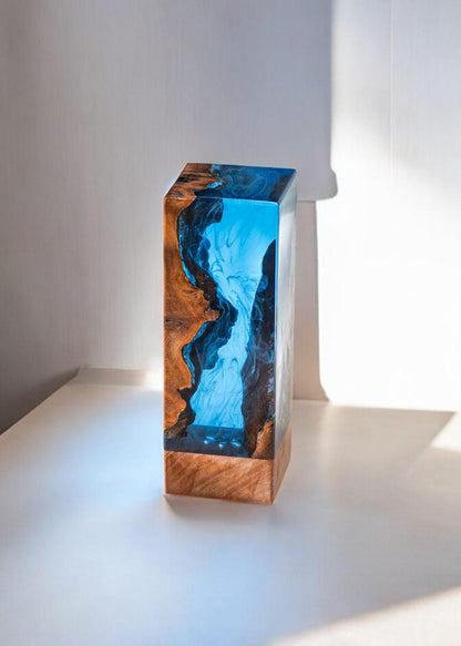 DEEP BLUE OCEAN Resin Epoxy Lamp