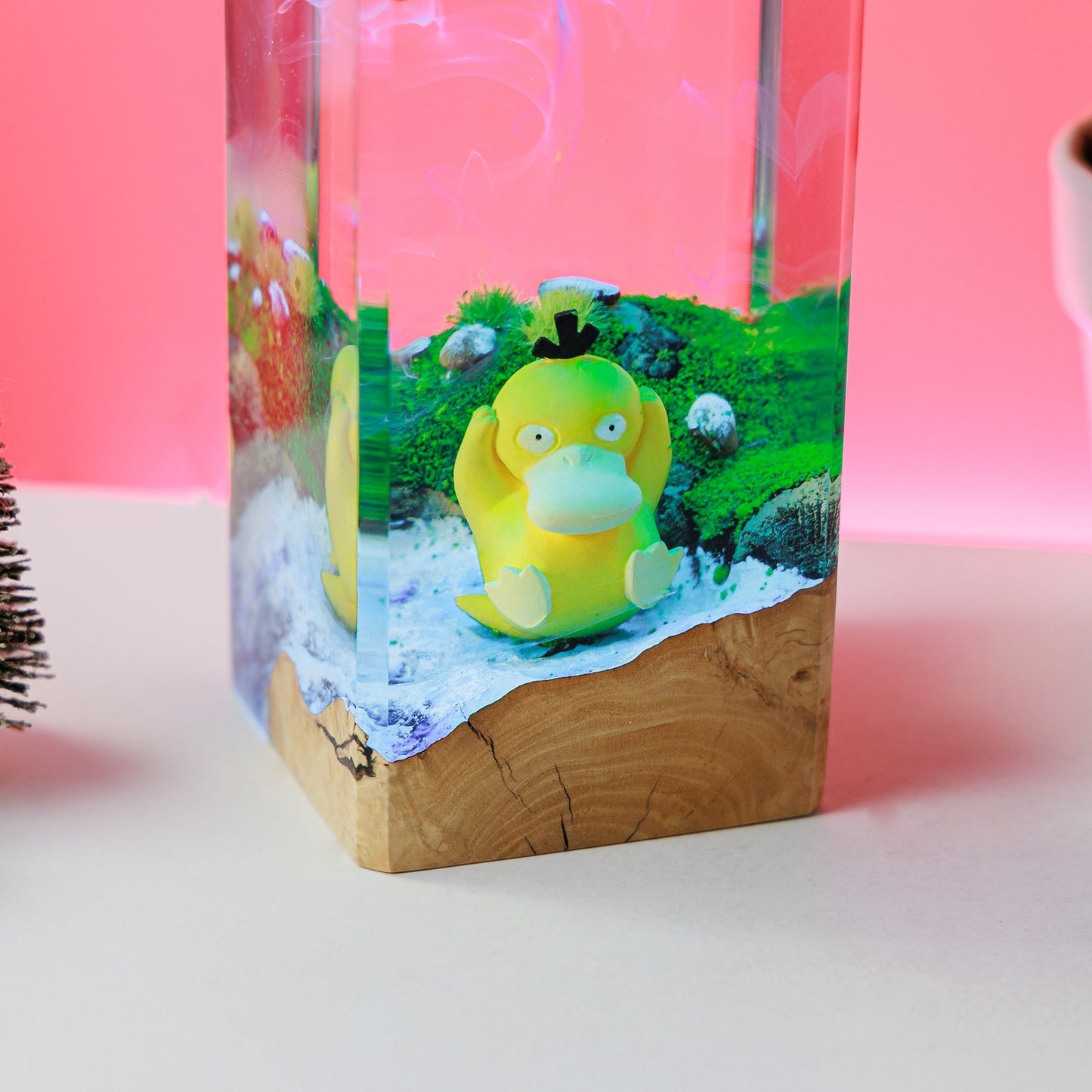 Psyduck Pokemon Resin Diorama Lamp