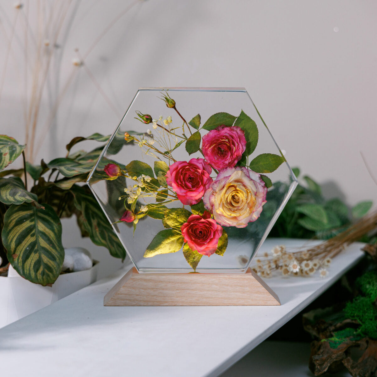 Rose Flower Resin Lamp