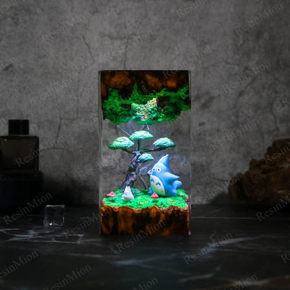 FAMOUS ANIME Resin Lamp