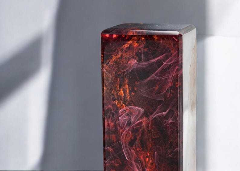 DEEP RED OCEAN Resin Epoxy Lamp