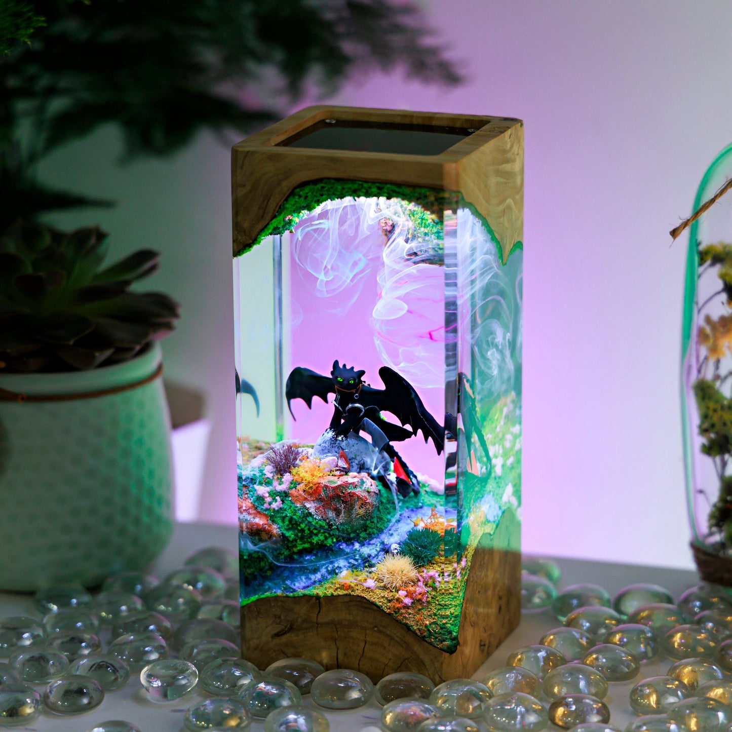 Black Dragon Resin Diorama Lamp 1